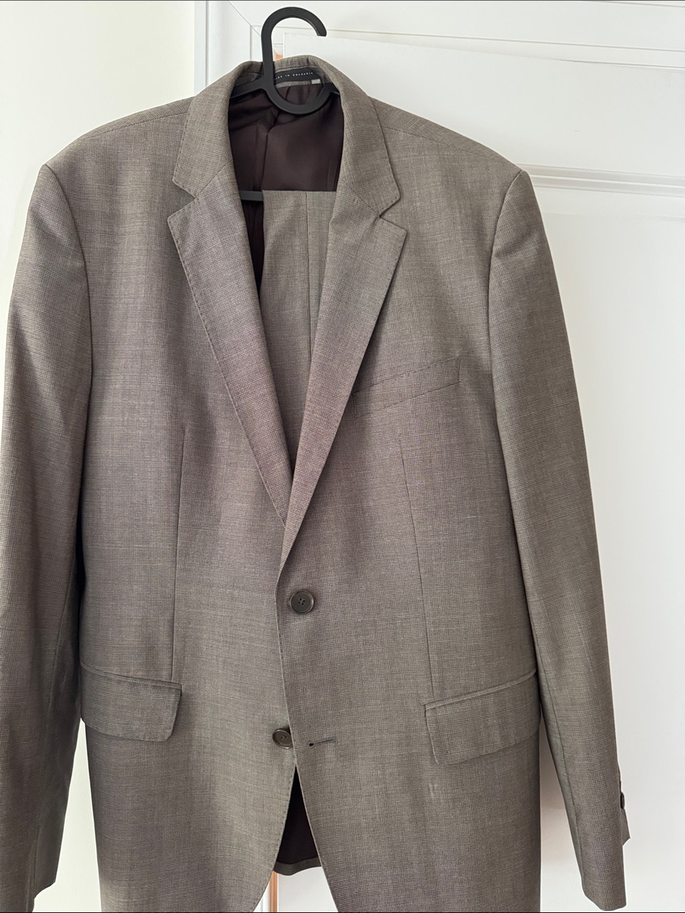 Men's Hugo Boss Taupe Gray Two-Button Suit